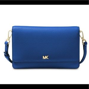 Michael Kors Wallet Convertible Crossbody bag!